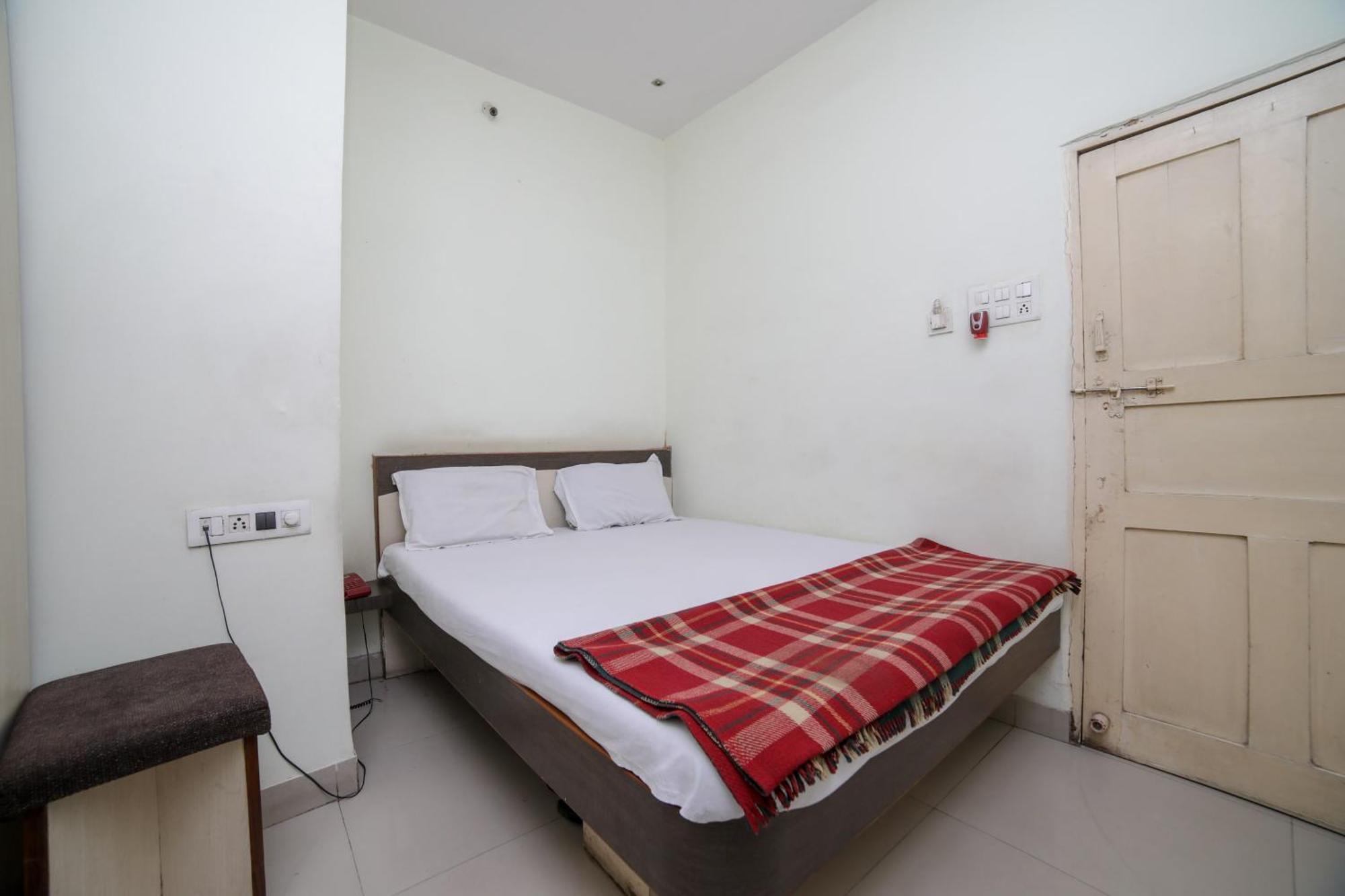 Spot On Shraddha Hotel Nagpur Buitenkant foto